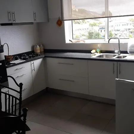 דירה Vista
