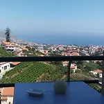 Vista フンシャル